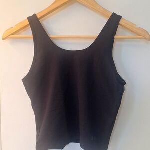 Under Armour Crop Top